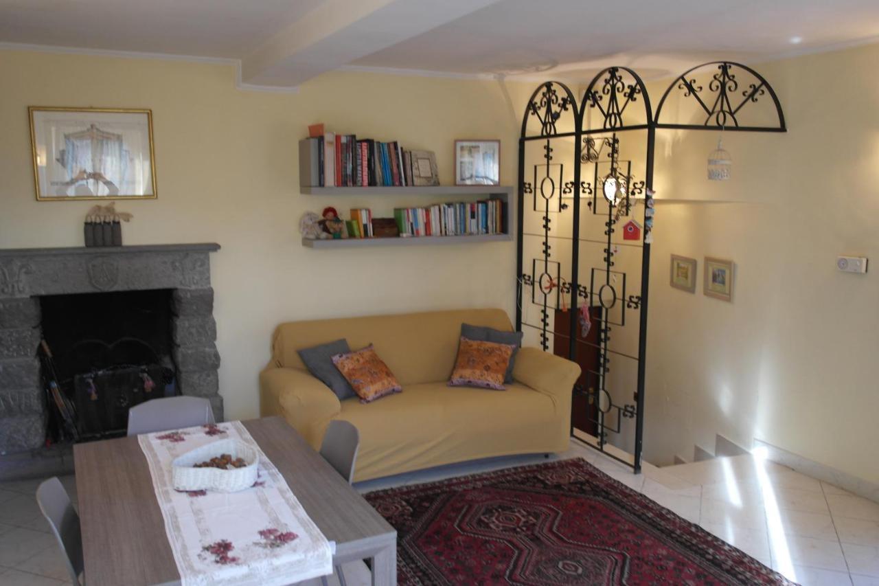La Casa Del Sole Apartman Caprarola Kültér fotó