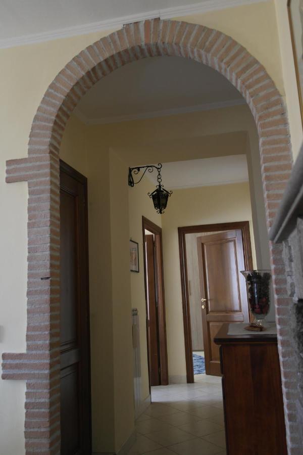 La Casa Del Sole Apartman Caprarola Kültér fotó